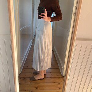 J. Crew Gwyneth pleated slip skirt - Size XS, Silver Grey